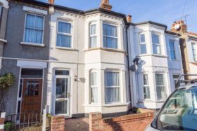 3 bedroom Property t...